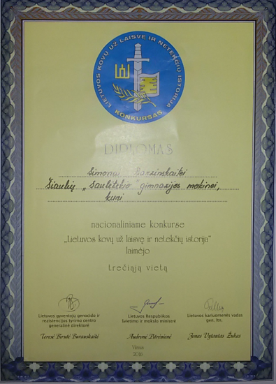 diplomas.png