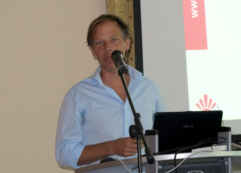 33_-_MARTIN_HORZWEG.jpg