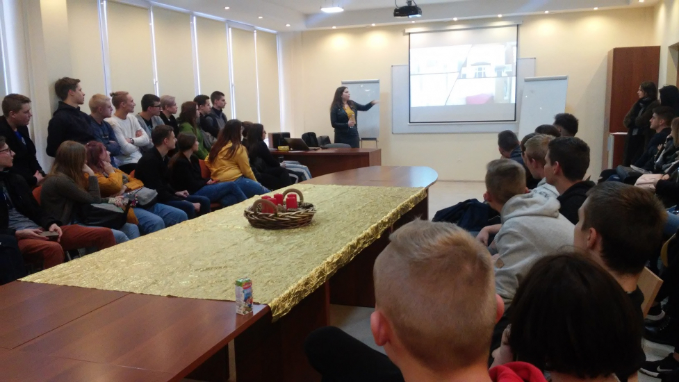 20181119_140145rs.jpg