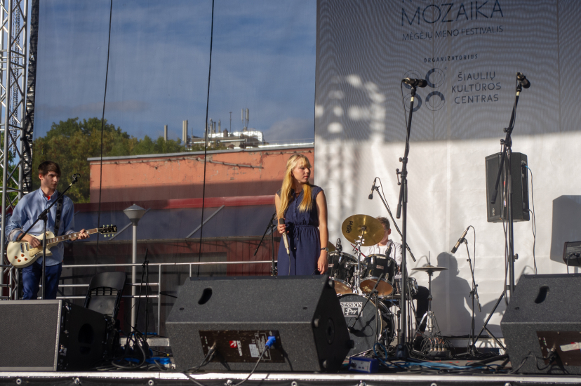 20190907-15-18-46-IMGP1880-Pentax_K-x.jpg