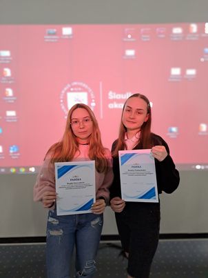 Gimnazistes_tarptautineje_konferencijoje.jpg
